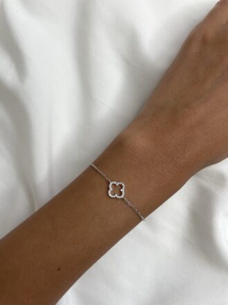 חלול משובץ כסף